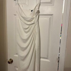 SOLD Lulu's Medium Stunning Manner Ivory Sleeveless Tulip Midi Dress